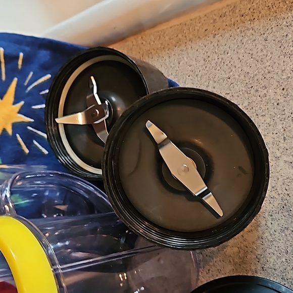 MAGIC BULLET - Picture 5 of 7